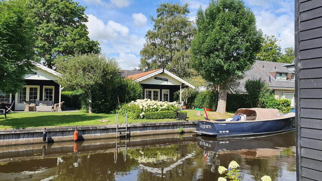 D'Oude Herbergh, Vakantiehuizen Aan Het Water Terherne Exterior photo